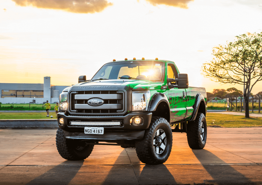 F250 verde adesivada que foi sorteada Official Truck 2018
